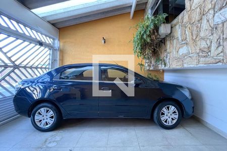 Casa à venda com 312m², 3 quartos e 2 vagas Casa à venda com 312m², 3 quartos e 2 vagasGaragem