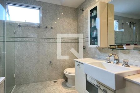 Casa à venda com 312m², 3 quartos e 2 vagas Casa à venda com 312m², 3 quartos e 2 vagasBanheiro - Suíte 2