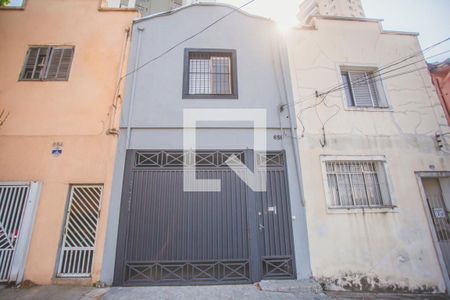 Casa à venda com 112m², 3 quartos e 1 vagaFachada