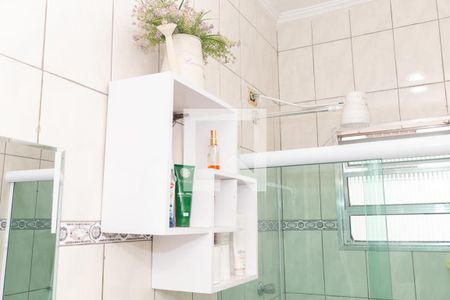 Casa à venda com 135m², 2 quartos e 2 vagas Casa à venda com 135m², 2 quartos e 2 vagasBanheiro Social