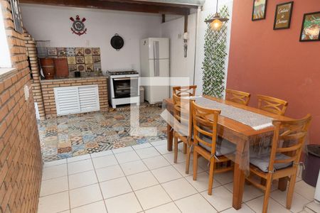 Casa à venda com 135m², 2 quartos e 2 vagas Casa à venda com 135m², 2 quartos e 2 vagasÁrea gourmet