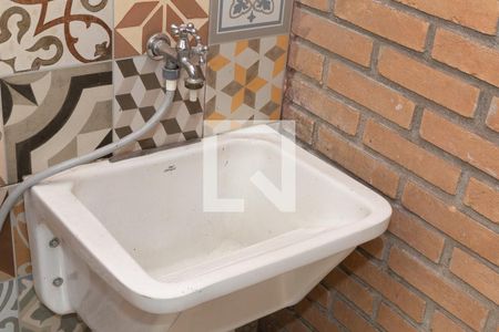 Casa à venda com 135m², 2 quartos e 2 vagas Casa à venda com 135m², 2 quartos e 2 vagasÁrea de Serviço