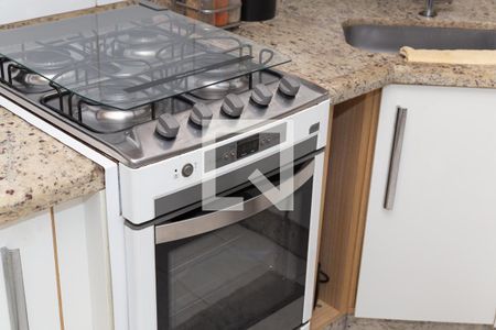 Casa à venda com 135m², 2 quartos e 2 vagas Casa à venda com 135m², 2 quartos e 2 vagasCozinha