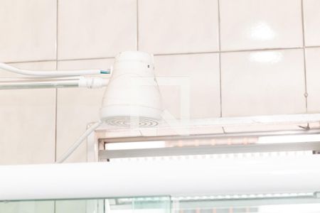 Casa à venda com 135m², 2 quartos e 2 vagas Casa à venda com 135m², 2 quartos e 2 vagasBanheiro Social