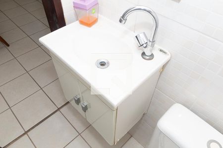 Casa à venda com 135m², 2 quartos e 2 vagas Casa à venda com 135m², 2 quartos e 2 vagasLavabo