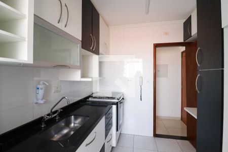 Apartamento à venda com 58m², 2 quartos e 1 vagaCozinha