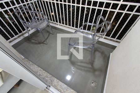 Apartamento à venda com 58m², 2 quartos e 1 vaga Apartamento à venda com 58m², 2 quartos e 1 vagaSacada