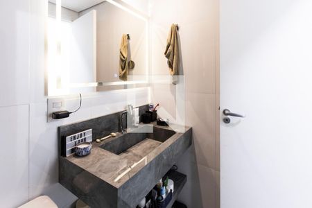 Apartamento à venda com 58m², 2 quartos e 1 vaga Apartamento à venda com 58m², 2 quartos e 1 vagaBanheiro