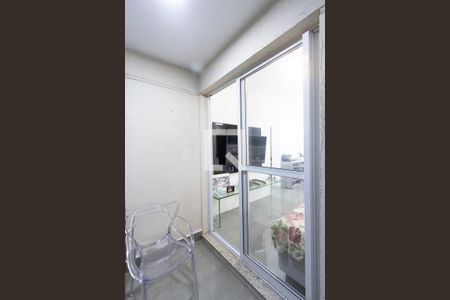 Apartamento à venda com 58m², 2 quartos e 1 vaga Apartamento à venda com 58m², 2 quartos e 1 vagaSacada