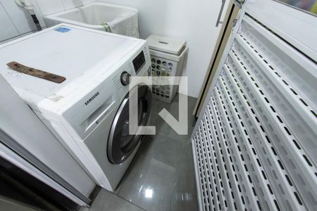 Apartamento à venda com 58m², 2 quartos e 1 vaga Apartamento à venda com 58m², 2 quartos e 1 vagaLavanderia