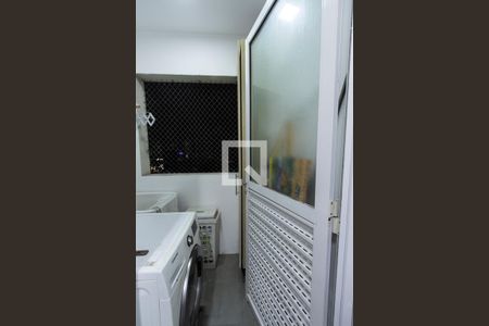 Apartamento à venda com 58m², 2 quartos e 1 vaga Apartamento à venda com 58m², 2 quartos e 1 vagaLavanderia