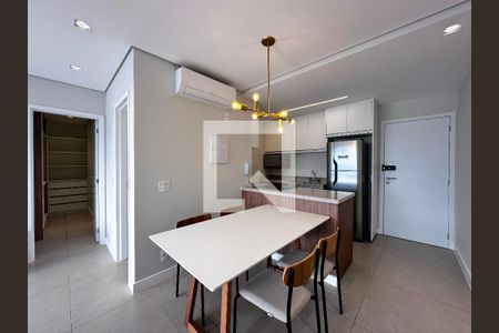 Sala de apartamento para alugar com 1 quarto, 64m² em Vila Cordeiro, São Paulo