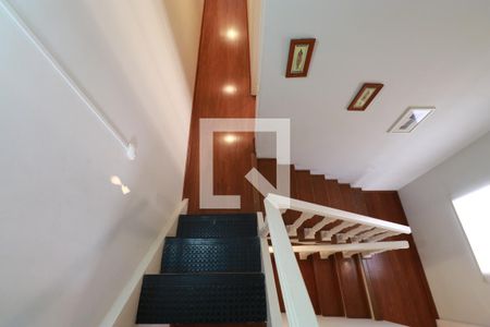 Casa à venda com 220m², 4 quartos e 3 vagasDetalhe