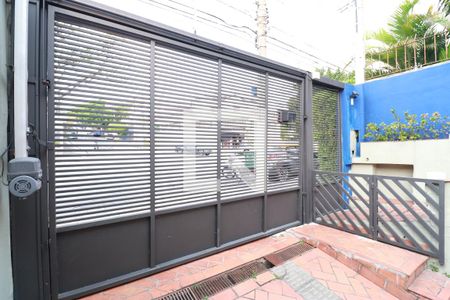 Casa à venda com 220m², 4 quartos e 3 vagasPortão eletrico