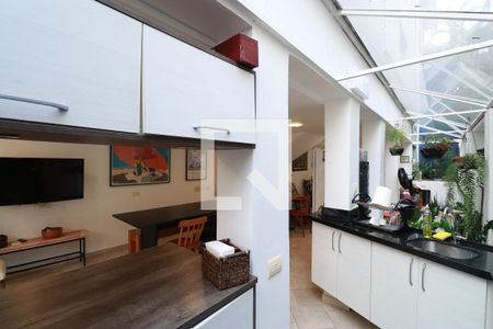 Casa à venda com 220m², 4 quartos e 3 vagasÁrea gourmet