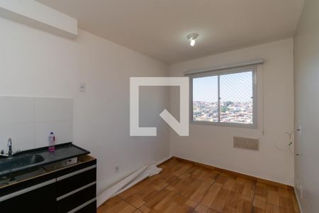 Sala de apartamento para alugar com 1 quarto, 42m² em Cidade Satelite Santa Barbara, São Paulo