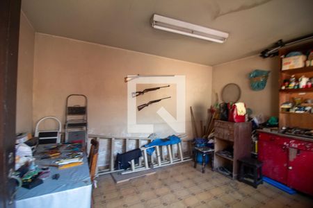 Casa à venda com 359m², 3 quartos e 3 vagas Casa à venda com 359m², 3 quartos e 3 vagasÁrea comum