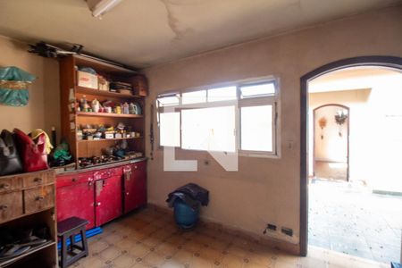 Casa à venda com 359m², 3 quartos e 3 vagas Casa à venda com 359m², 3 quartos e 3 vagasÁrea comum