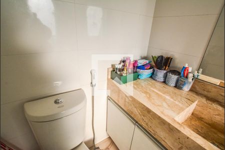 Apartamento à venda com 113m², 3 quartos e 2 vagasBanheiro da Suíte 2