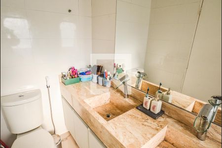 Apartamento à venda com 113m², 3 quartos e 2 vagasBanheiro da Suíte 2