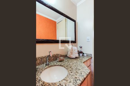 Apartamento à venda com 207m², 3 quartos e 2 vagasBanheiro social 