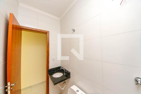 Casa à venda com 120m², 3 quartos e sem vaga Casa à venda com 120m², 3 quartos e sem vagaBanheiro da Suíte