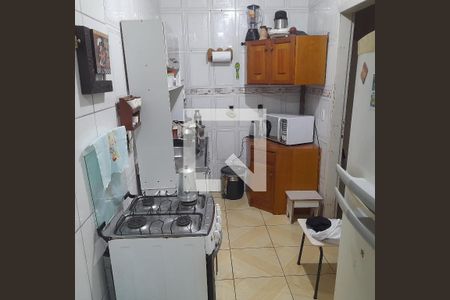 Cozinha de apartamento para alugar com 2 quartos, 30m² em Santa Rosa de Lima, Porto Alegre