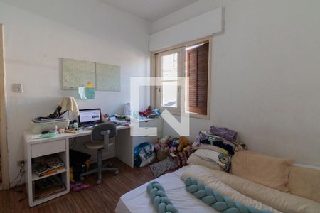 Casa à venda com 180m², 2 quartos e 2 vagas Casa à venda com 180m², 2 quartos e 2 vagasQuarto 2