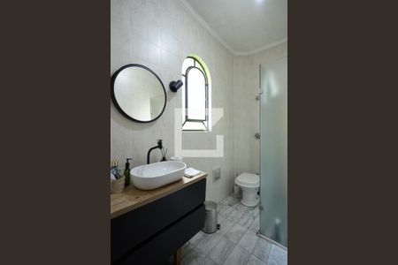 Casa à venda com 130m², 2 quartos e 3 vagasBanheiro