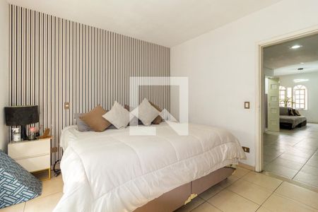 Casa à venda com 330m², 2 quartos e 2 vagas Casa à venda com 330m², 2 quartos e 2 vagasSuíte 1