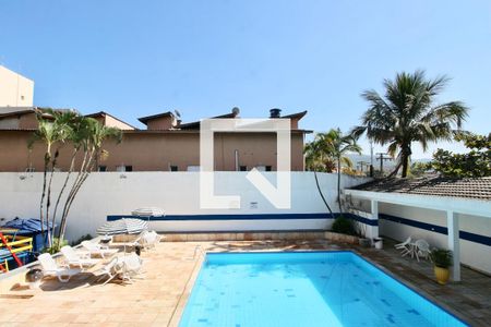 Apartamento para alugar com 220m², 3 quartos e 2 vagas