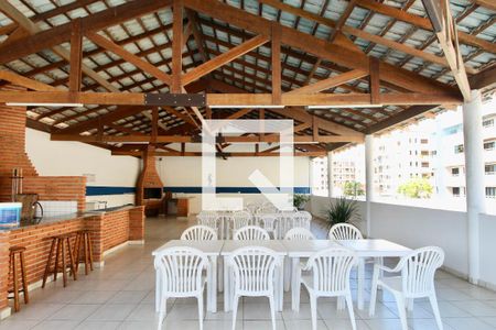 Apartamento para alugar com 220m², 3 quartos e 2 vagas