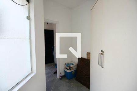 Apartamento para alugar com 220m², 3 quartos e 2 vagas
