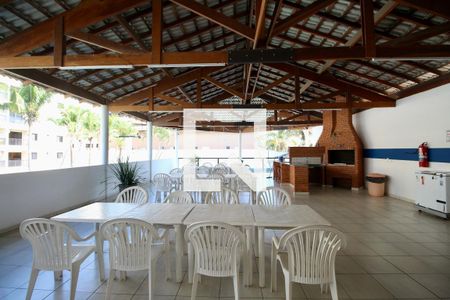 Apartamento para alugar com 220m², 3 quartos e 2 vagas