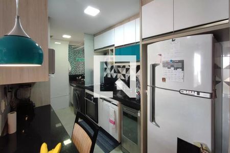 Apartamento à venda com 64m², 2 quartos e 1 vaga Apartamento à venda com 64m², 2 quartos e 1 vagaCozinha