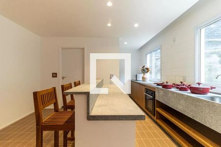 Studio para alugar com 26m², 1 quarto e sem vaga Studio para alugar com 26m², 1 quarto e sem vagaÁrea comum - Salão de festas