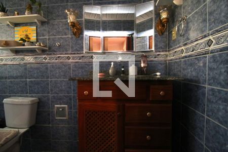 Apartamento à venda com 105m², 4 quartos e sem vagaBanheiro da Suíte 1