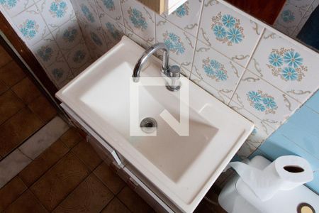 Casa à venda com 227m², 3 quartos e 4 vagasBANHEIRO