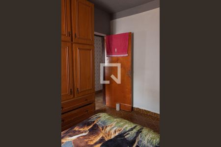 Casa à venda com 227m², 3 quartos e 4 vagasQUARTO 2