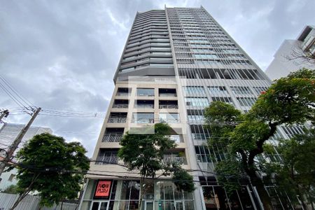 Studio à venda com 33m², 1 quarto e sem vaga Studio à venda com 33m², 1 quarto e sem vagaFachada