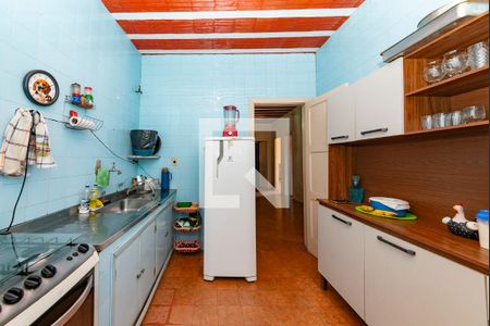 Casa à venda com 245m², 3 quartos e 25 vagas Casa à venda com 245m², 3 quartos e 25 vagasCozinha