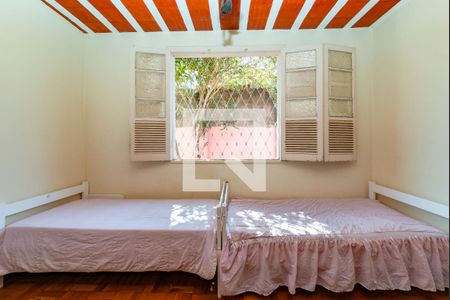 Casa à venda com 245m², 3 quartos e 25 vagas Casa à venda com 245m², 3 quartos e 25 vagasQuarto 2