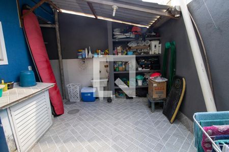 Casa de condomínio à venda com 198m², 4 quartos e 2 vagasÁrea de Serviço