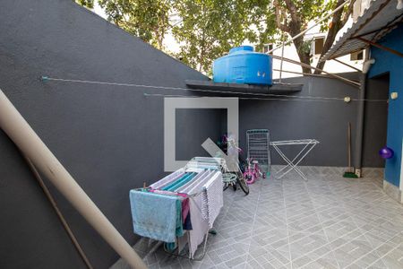 Casa de condomínio à venda com 198m², 4 quartos e 2 vagasÁrea de Serviço