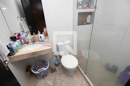 Casa de condomínio à venda com 198m², 4 quartos e 2 vagasSuíte 3