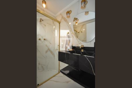 Apartamento à venda com 130m², 3 quartos e 2 vagas Apartamento à venda com 130m², 3 quartos e 2 vagasBanheiro