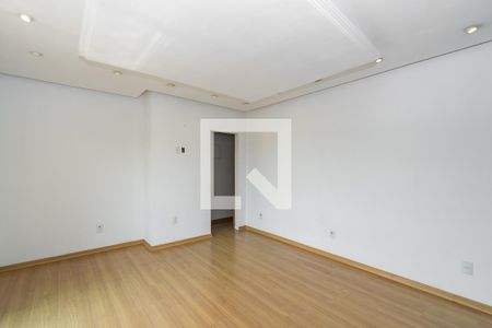 Sala de casa para alugar com 2 quartos, 77m² em Parada de Lucas, Rio de Janeiro