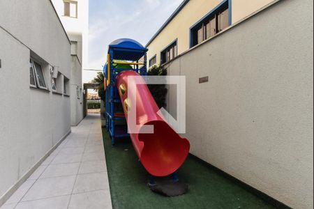 Apartamento à venda com 87m², 3 quartos e 2 vagas Apartamento à venda com 87m², 3 quartos e 2 vagasÁrea comum - Playground