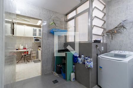 Apartamento à venda com 135m², 3 quartos e 1 vaga Apartamento à venda com 135m², 3 quartos e 1 vagaÁrea de Serviço