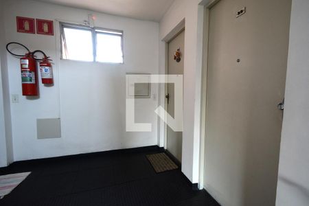 Apartamento à venda com 58m², 2 quartos e 1 vagaHall de entrada